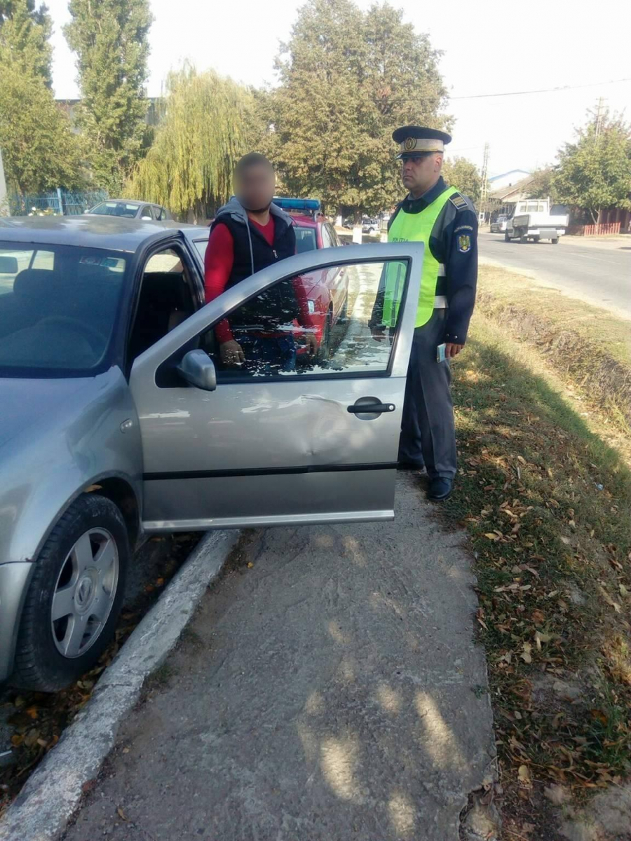 Nu a avut niciodată permis, dar s-a apucat de condus