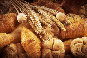 România a avut producţie record de grâu, dar pâinea se scumpește