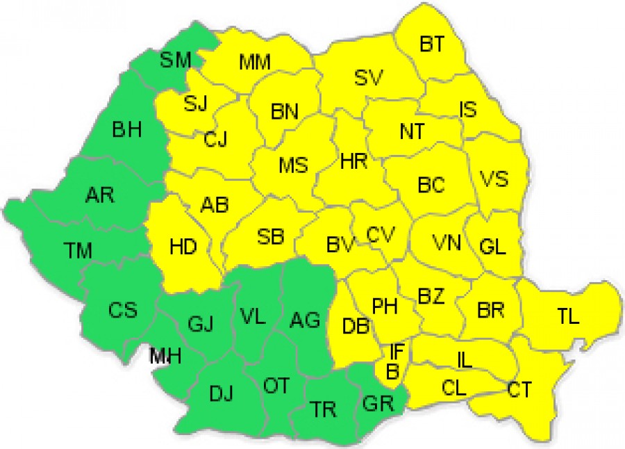 Cod galben de ploi şi vijelii în judeţul Galaţi, până miercuri la ora 18.00
