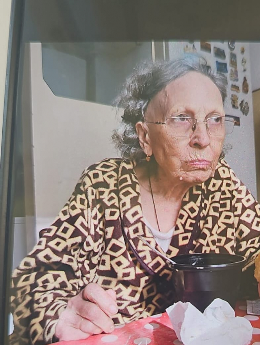 Gălăţeancă dispărută pe drumul spre biserică. Aţi văzut-o?