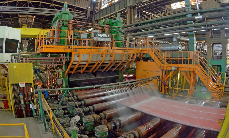 La ArcelorMittal Galaţi. Retehnologizare - Investiţie de 12,5 milioane de euro la Laminorul de Tablă Groasă