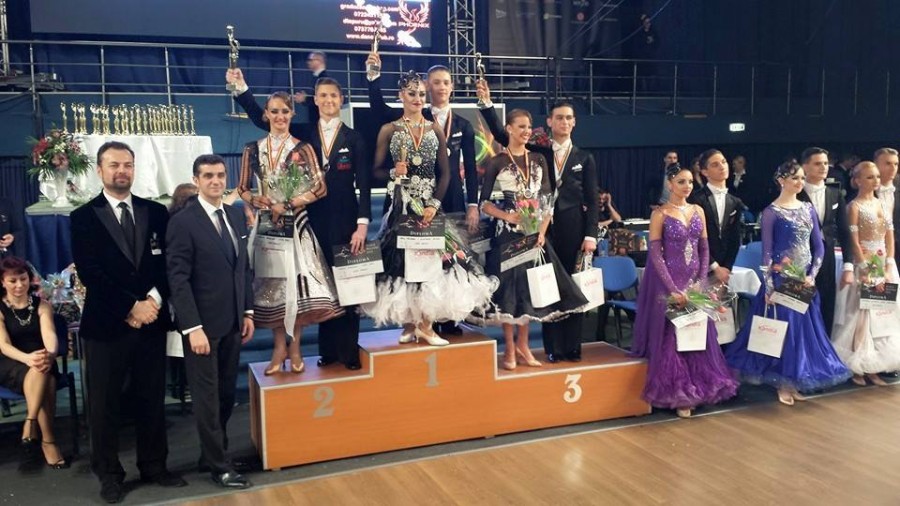 Dansatorii gălăţeni de la Fantezia au urcat pe podiumul Dance Masters