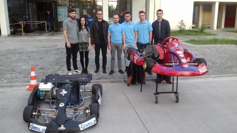 Locurile 5 şi 7 la concursul ”Kart Low Cost 2019”