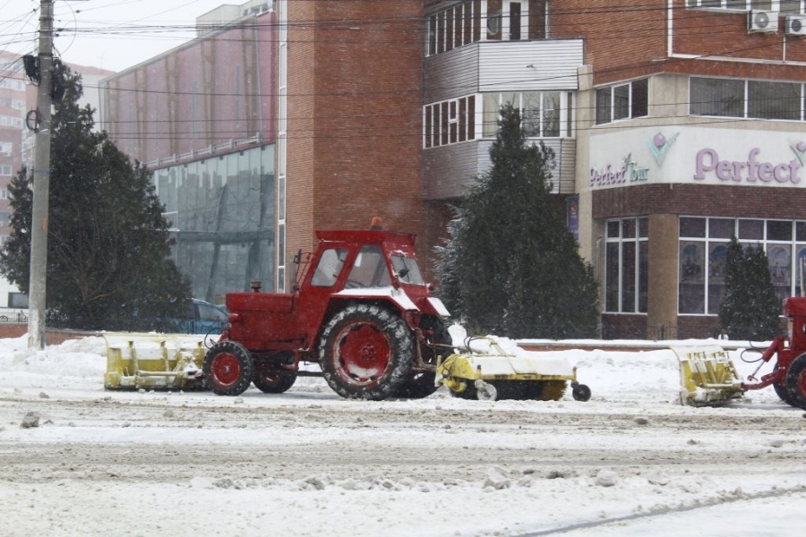 S-au întors NINSORILE. Cât de pregătite sunt autorităţile pentru un nou val de zăpadă