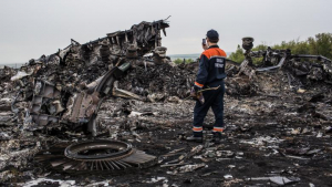 Patru suspecți de crimă în cazul avionului prăbușit în Ucraina