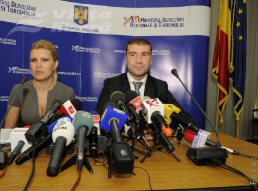 Lucian Bute alături de Elena Udrea, pentru a promova brandul turistic al României 