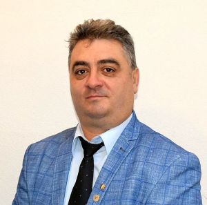 Noul inspector general școlar, despre misiunea directorilor: ”E timpul pentru descentralizarea aşteptată în școli”