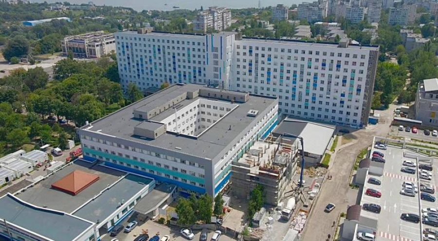 Investiții, lucrări și noi intervenții medicale la Spitalul Județean