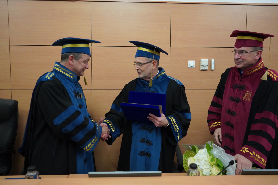 Profesorul Adrian Curaj, Doctor Honoris Causa al Universității „Dunărea de Jos”