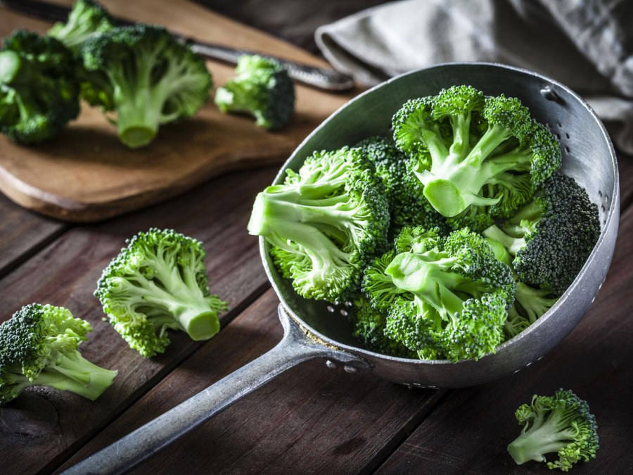 Broccoli conţine un compus anticancerigen