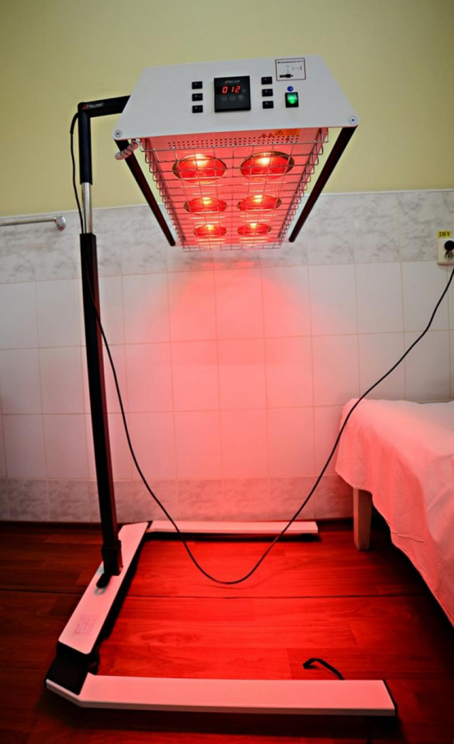 Aparatură nouă de fizioterapie la Baia Comunală