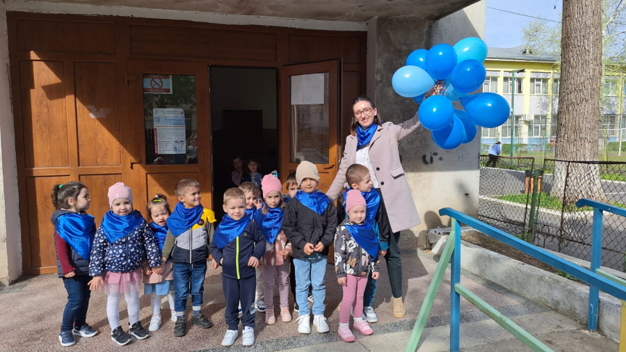 „Fiecare copil are dreptul la educație”. Ziua Internațională de Conștientizare a Autismului