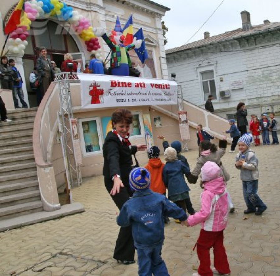 Sărbătoarea păpuşilor la Galaţi