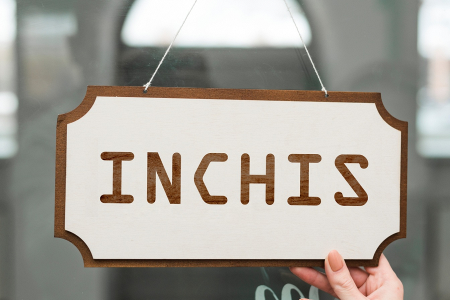 Peste 13.000 de firme suspendate în opt luni