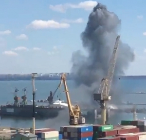 Rusia a atacat cu rachete portul Odesa, la numai o zi după acordul de reluare a exportului de cereale în Marea Neagră.