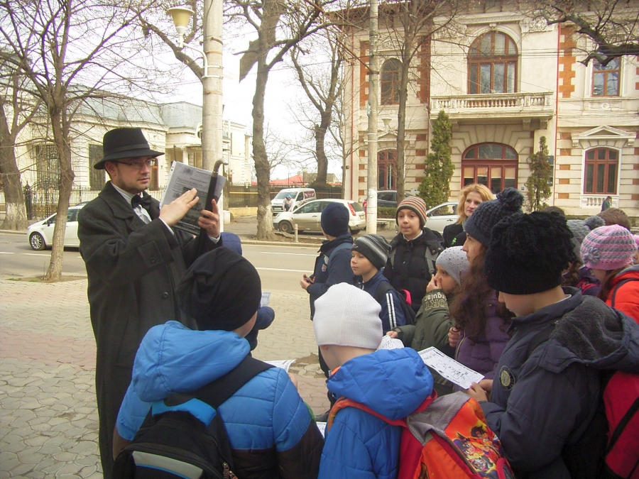 Bastonul-arătător al profesorului Bodea/ Un tur istoric – lecţie, la pas, de istorie locală