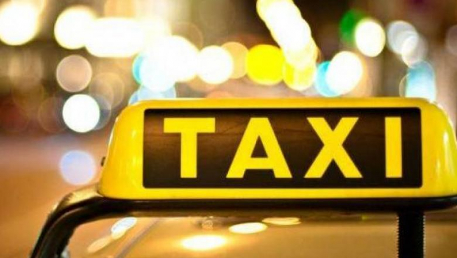 Taxiurile pot circula şi noaptea