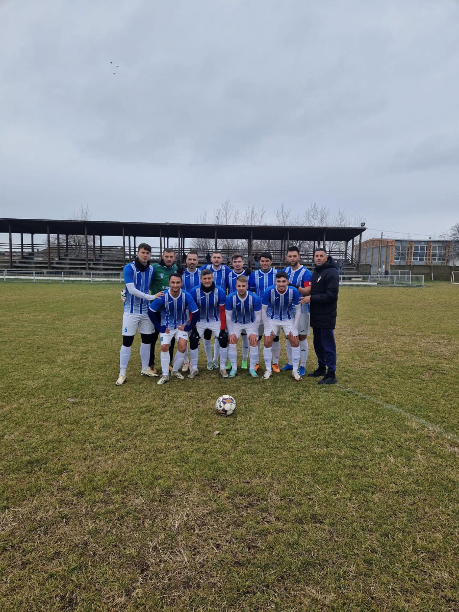 În campionatul județean încă se mai joacă