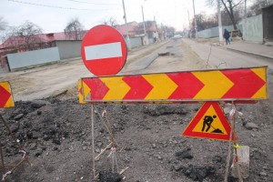 Vraişte şi nepăsare/ Lucrări în bătaie de joc &quot;păstorite&quot; de Primărie