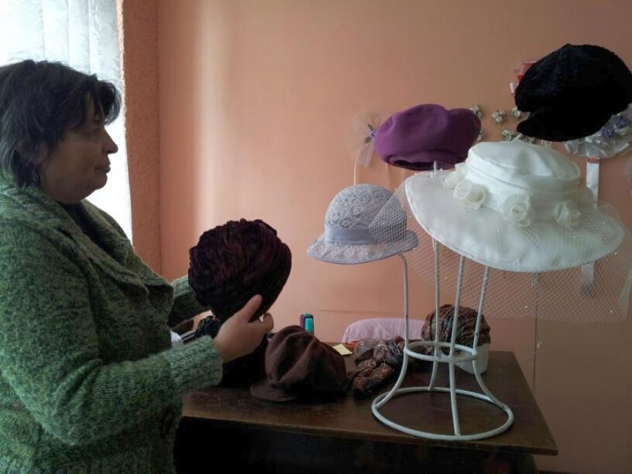 Campanie VL "Meserii uitate": Modista care nu poartă pălărie