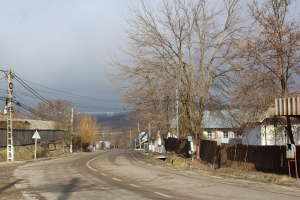 17 kilometri de drum vor fi asfaltaţi dintr-un foc în comuna gălățeană Cavadineşti