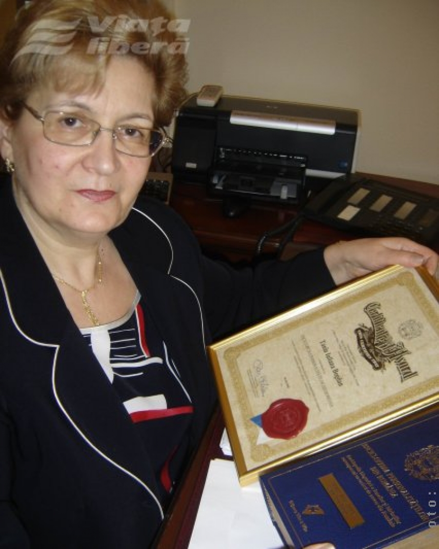 Tania Bogdan, în „Enciclopedia personalităţilor din România” 