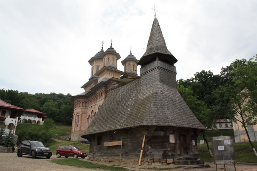 Campanie VL/ Idei de concediu în Apuseni. Află cât costă cazarea în zonă