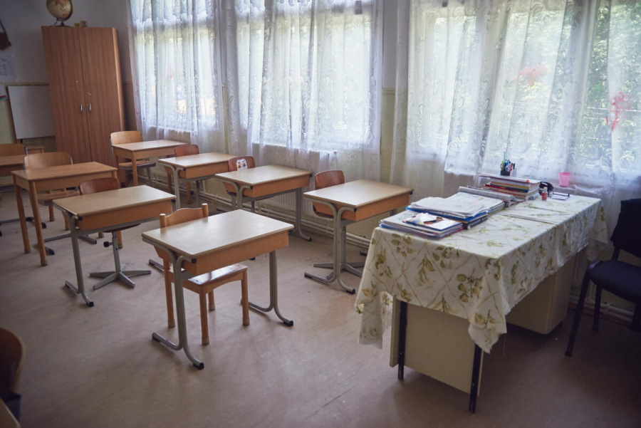 Fără decontarea navetei, şcolile de ţară ar fi pustii