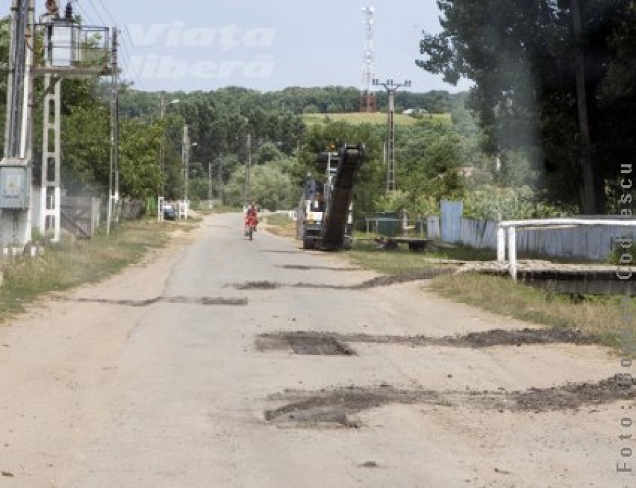 O mină de aur înecată în praf 