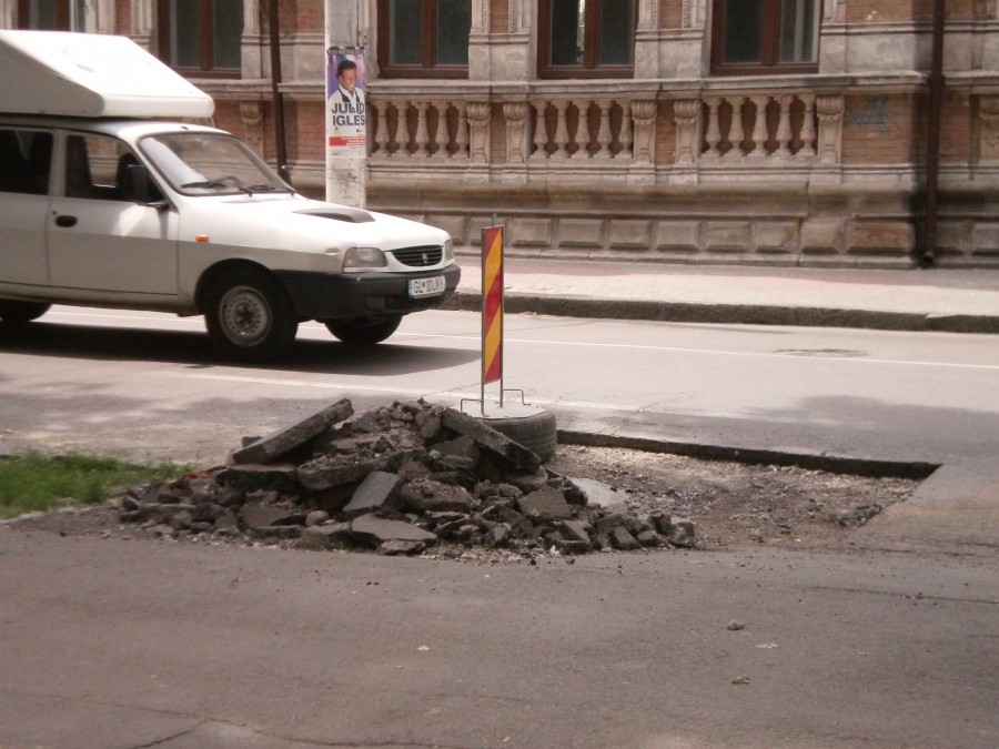 Reparaţii pe mai multe străzi din Galați