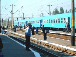 Trenul cu trei locomotive şi trei ore de întârziere / Lupte grele la Mărăşeşti