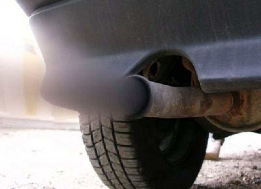 Dacia riscă amenzi de sute de milioane de euro