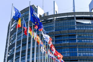 Comisia Europeană aşteaptă planurile naţionale de redresare