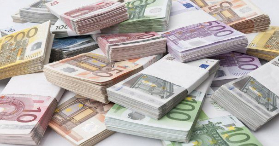 Încă două blocuri vor fi anvelopate cu bani europeni