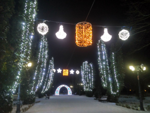 Două licitaţii pentru luminiţe de Sărbători