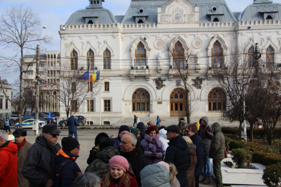 Medicii de familie din Galaţi și-au strigat nemulțumirile în stradă