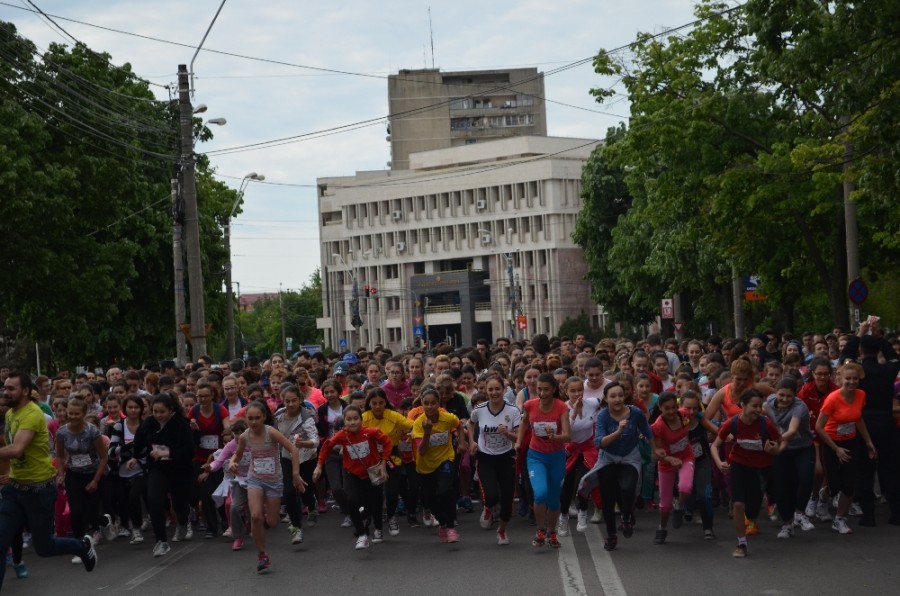 Gălăţenii, în pas alergător pentru sănătate şi caritate (FOTO)