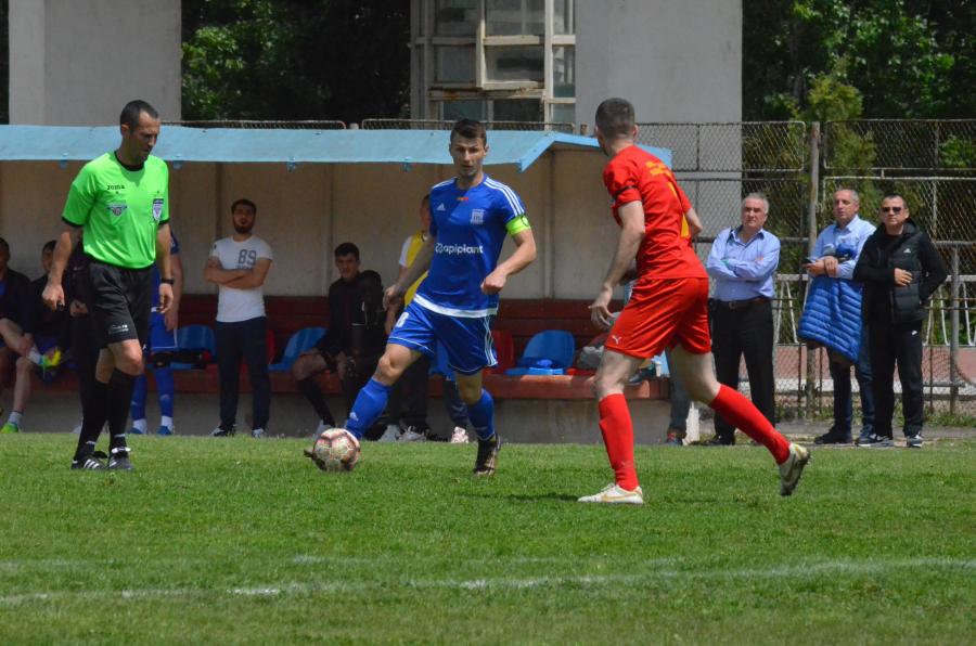 FOTBAL. Liga 3, etapa a VI-a. Echipa studenţilor şi cea lieşteană joacă astăzi