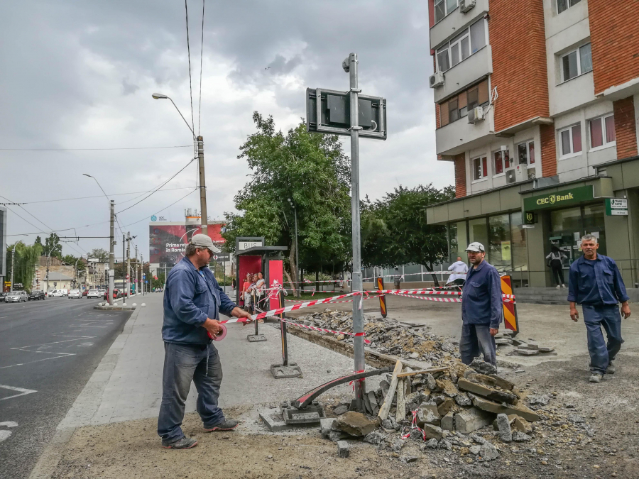 De ce a fost spartă esplanada de la Potcoava de Aur