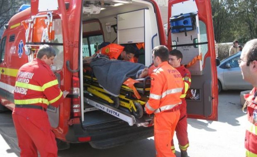 Explozie la Turnarom: Un angajat a ajuns în stare gravă la spital (UPDATE)