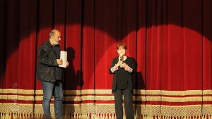 Selecţionera spectacolelor ediţiei, criticul Doina Papp, şi regizorul Radu Nechifor, făcând deschiderea