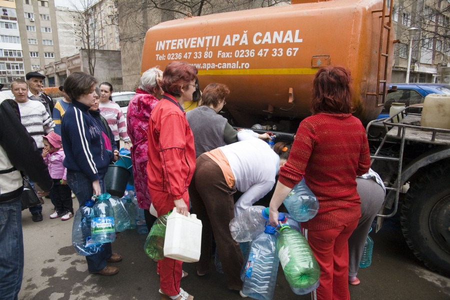 Centrul oraşului Galați rămâne, miercuri, FĂRĂ APĂ din cauza unei AVARII