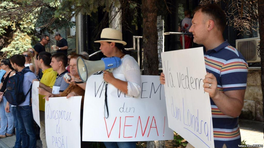 Românii din diaspora, acasă pentru miting