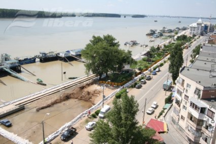 Apă-Canal le cere 70.000 de euro autorităţilor