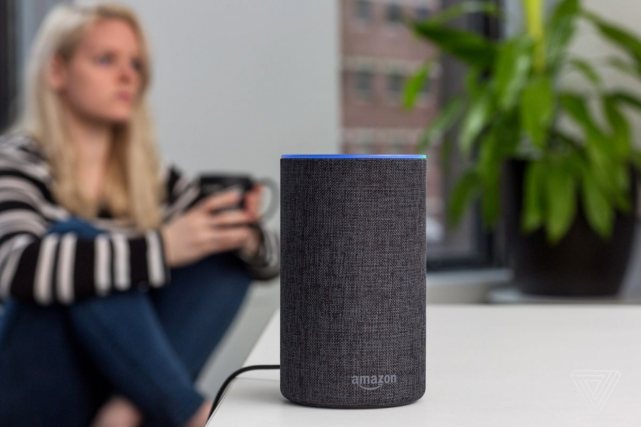 Amazon Alexa va putea imita vocea rudelor decedate