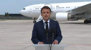 Președintele francez, înainte de plecarea spre România