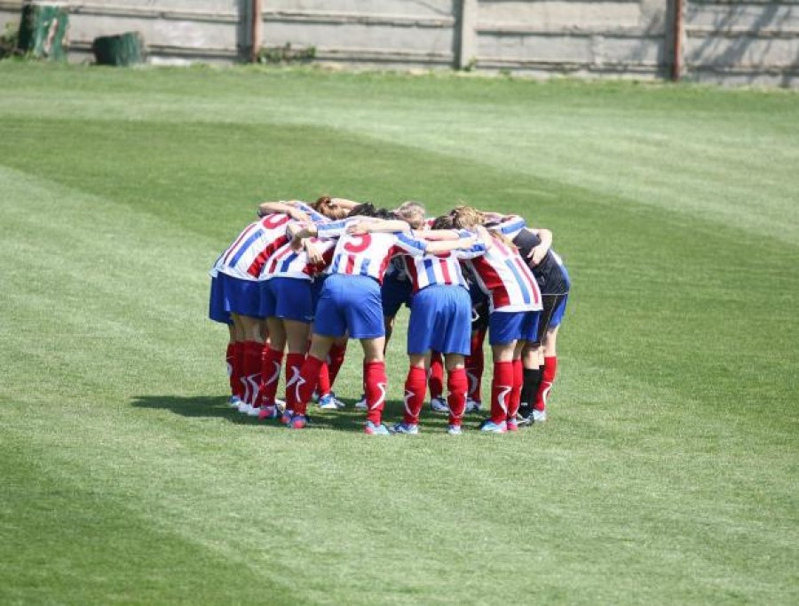 Fotbal feminin/ Oţelul a dat 14 GOLURI la Paşcani