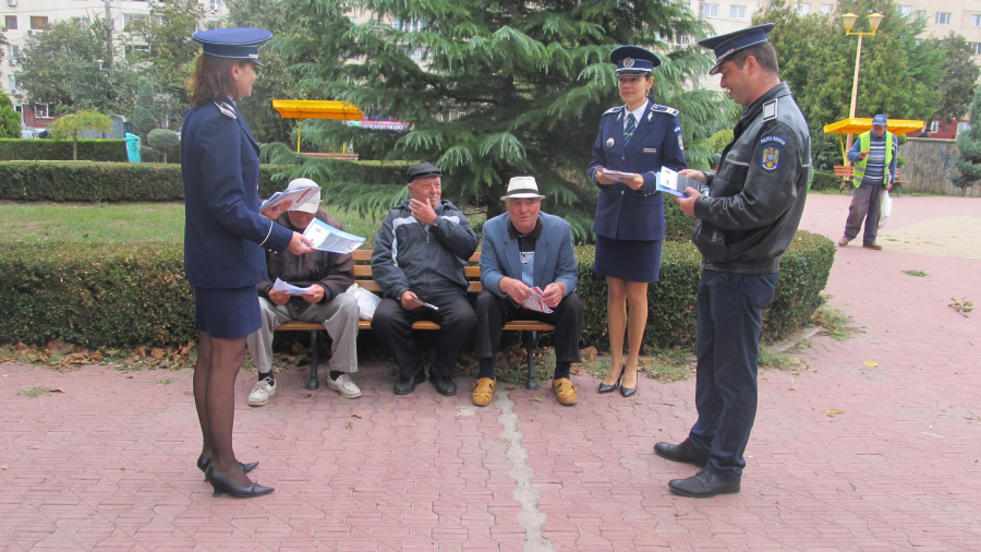 Cinci zile de educaţie, cu poliţiştii gălăţeni