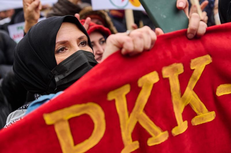 Fonduri pentru terorism, trimise de PKK din Suedia