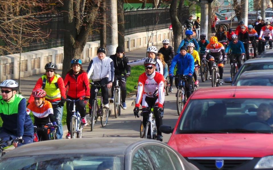 Dincolo de MODA de a fi verde. Suntem mai mulți decât vă place să credeți